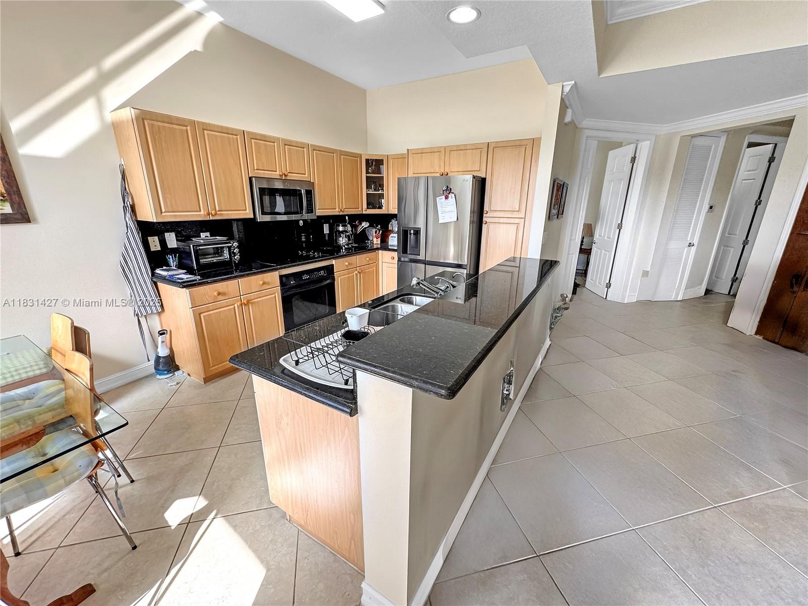 AVENTURA LAKES - PHASE II - Residential