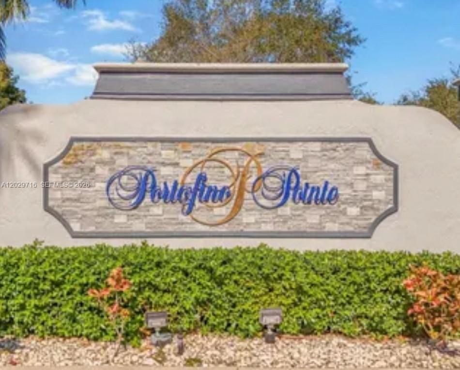 PORTOFINO POINTE - Residential Lease