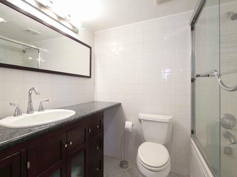 1390 OCEAN DRIVE CONDO - Residential Lease