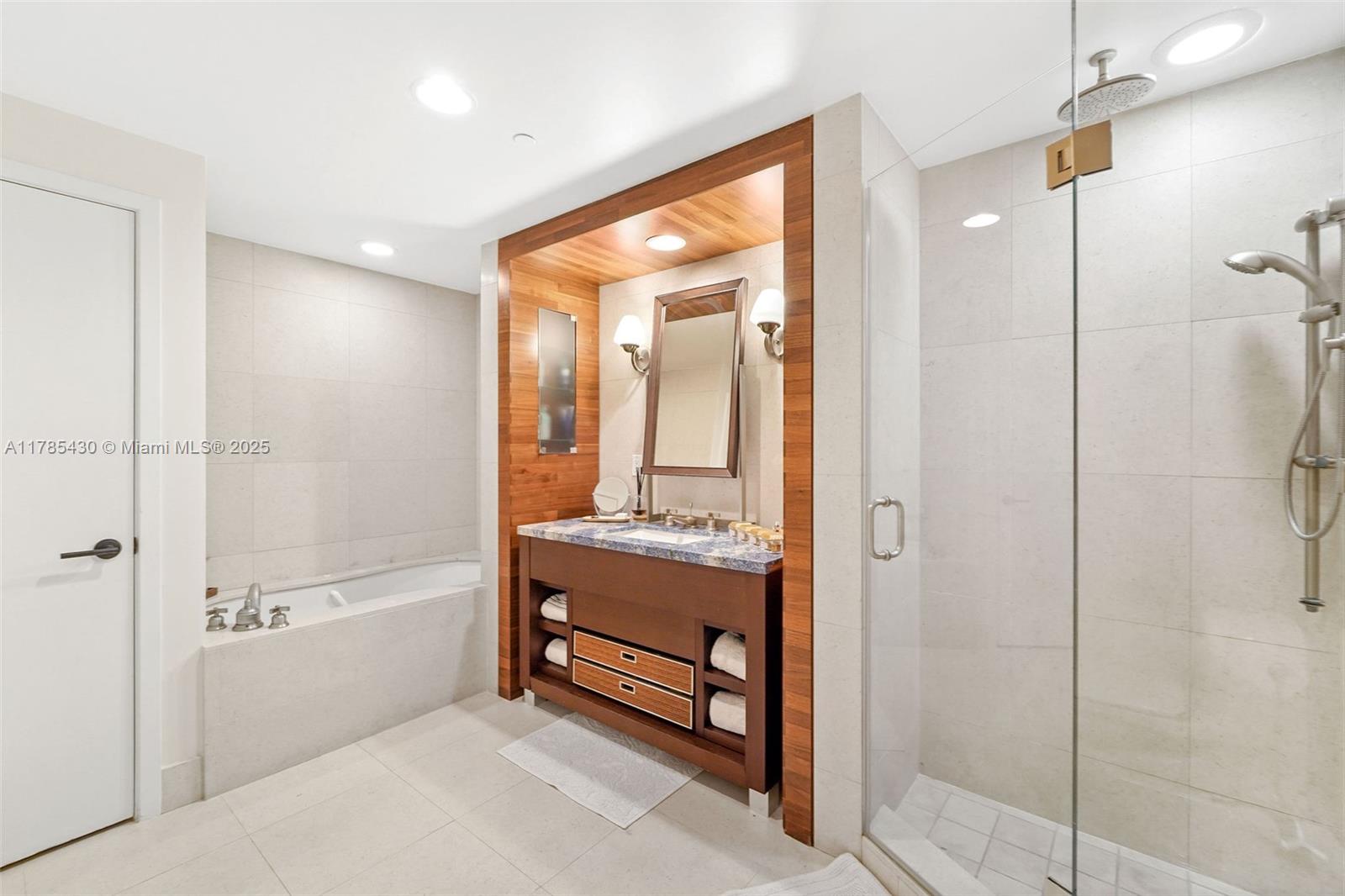 SOUTH CARILLON BEACH COND - Residential Lease