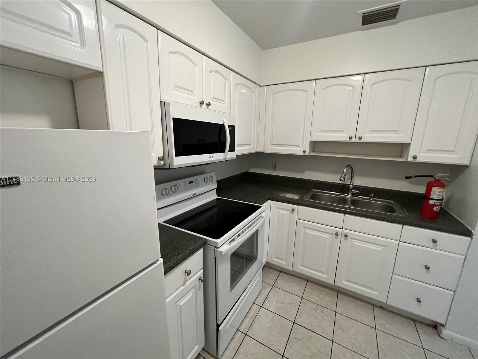 SUNSHINE VILLAS - Residential Lease