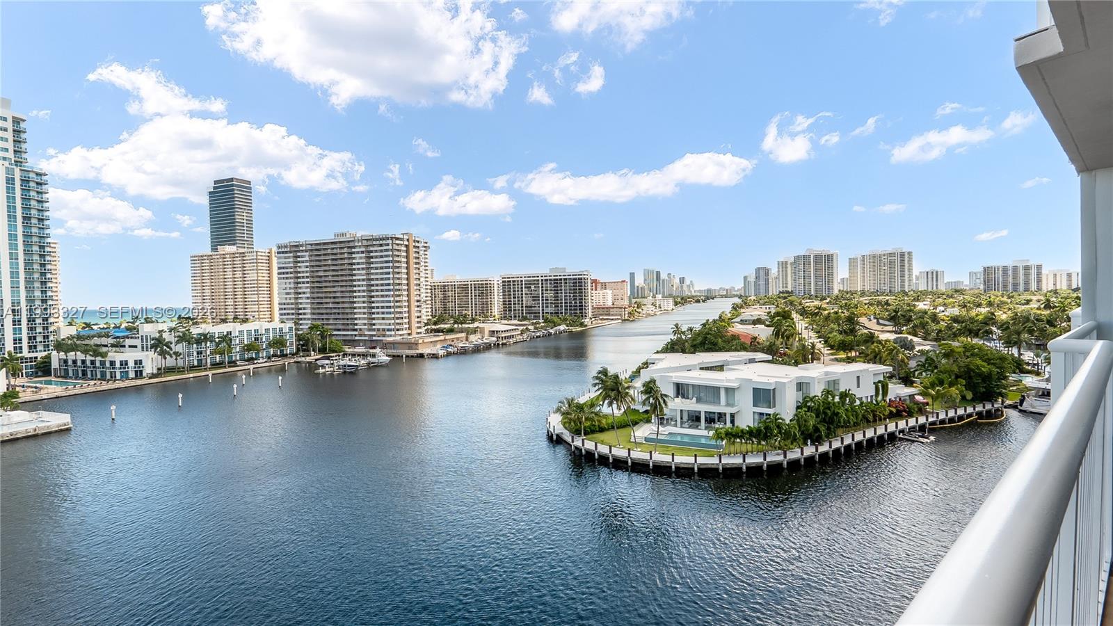 DORSEY ARMS CONDO - Residential