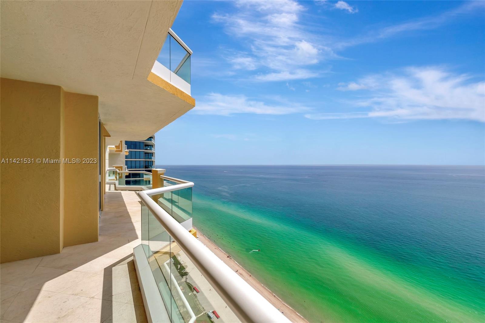 ACQUALINA OCEAN RESIDENCE - Residential