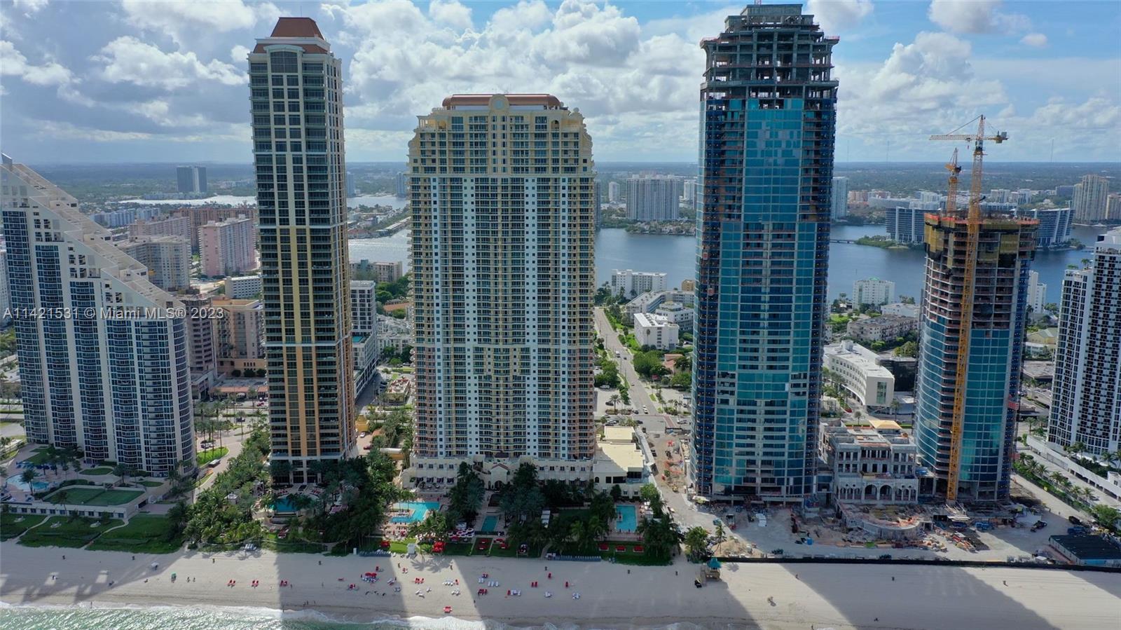 ACQUALINA OCEAN RESIDENCE - Residential