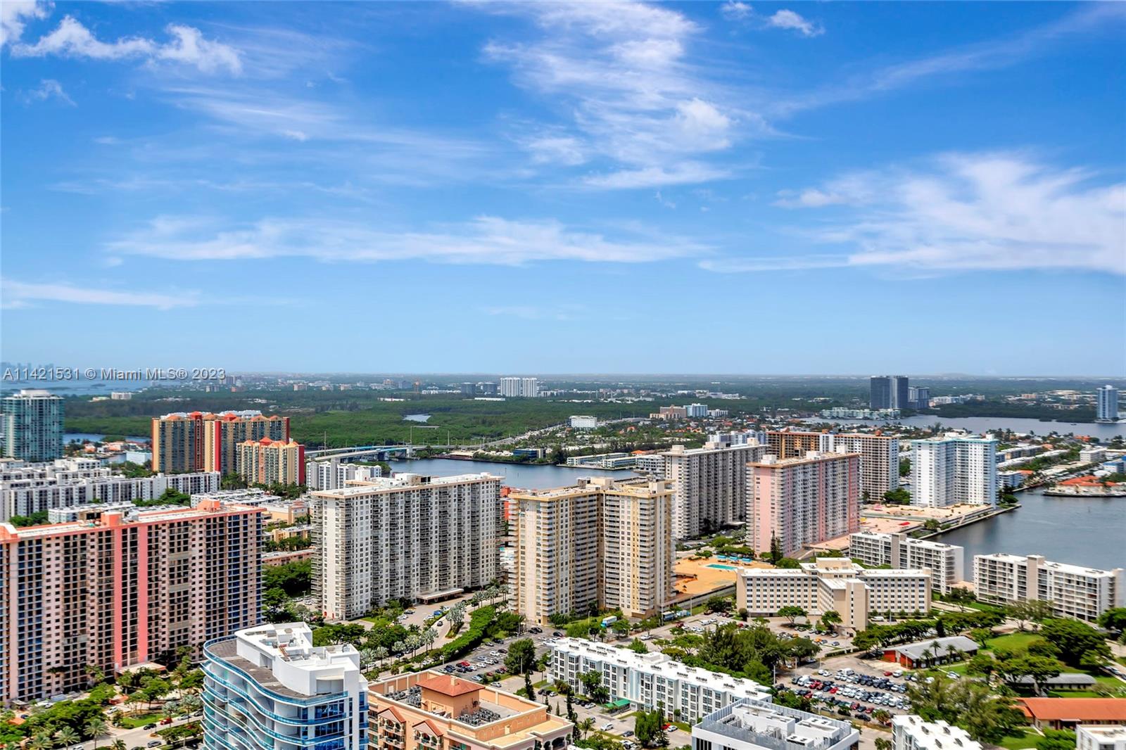 ACQUALINA OCEAN RESIDENCE - Residential