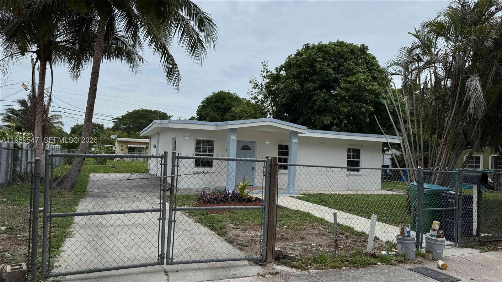 BUNCHE PARK - Residential
