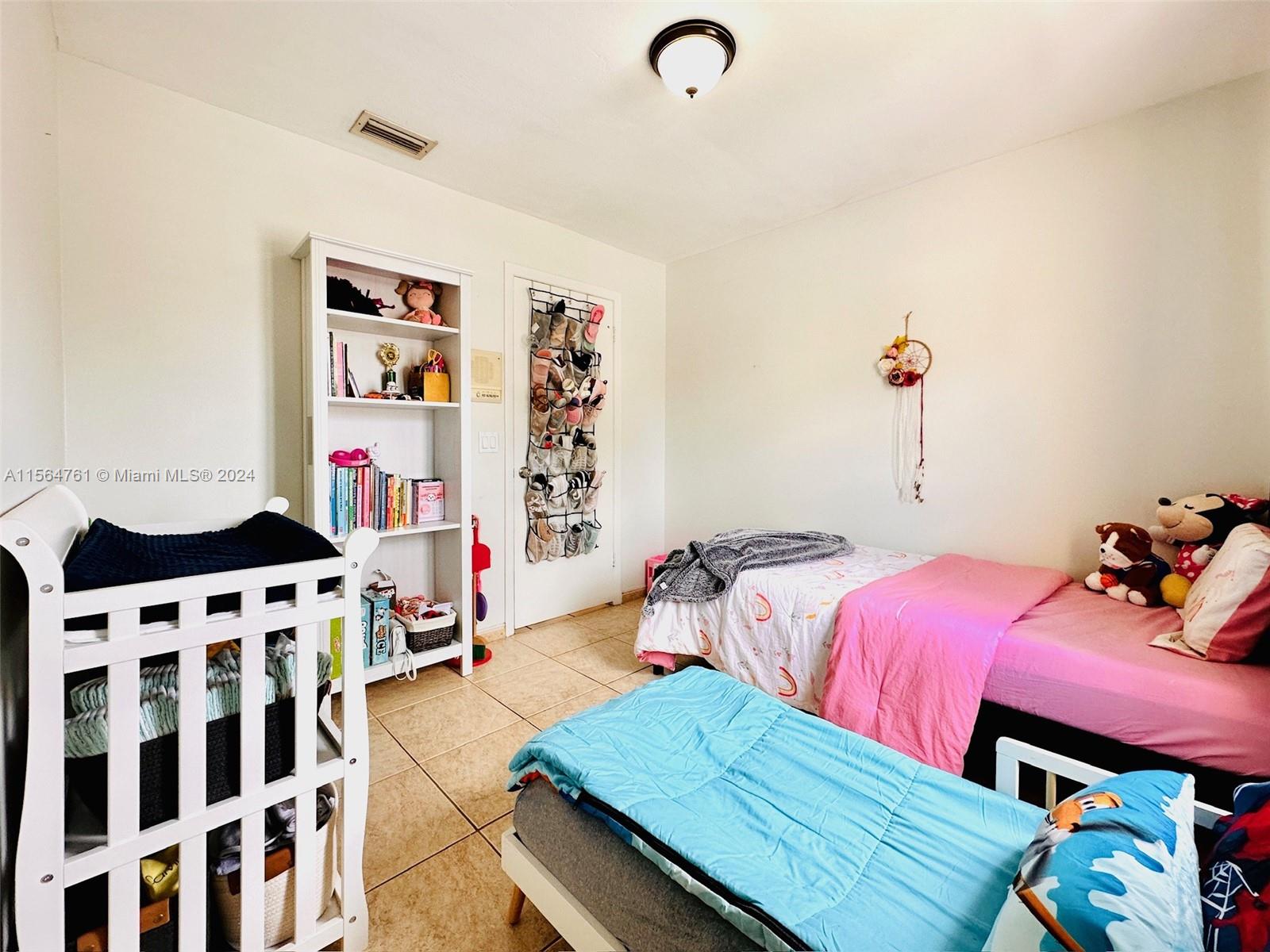 VILLA HOMES AT THE MOORS - Residential