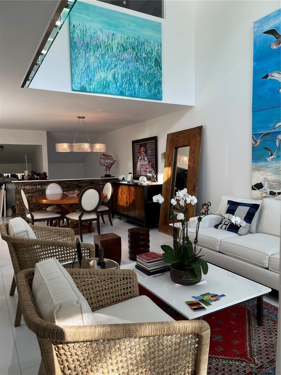 THE GREENS AT DORAL CONDO - Residential