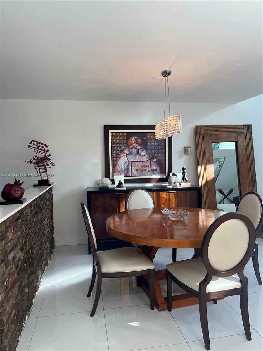 THE GREENS AT DORAL CONDO - Residential