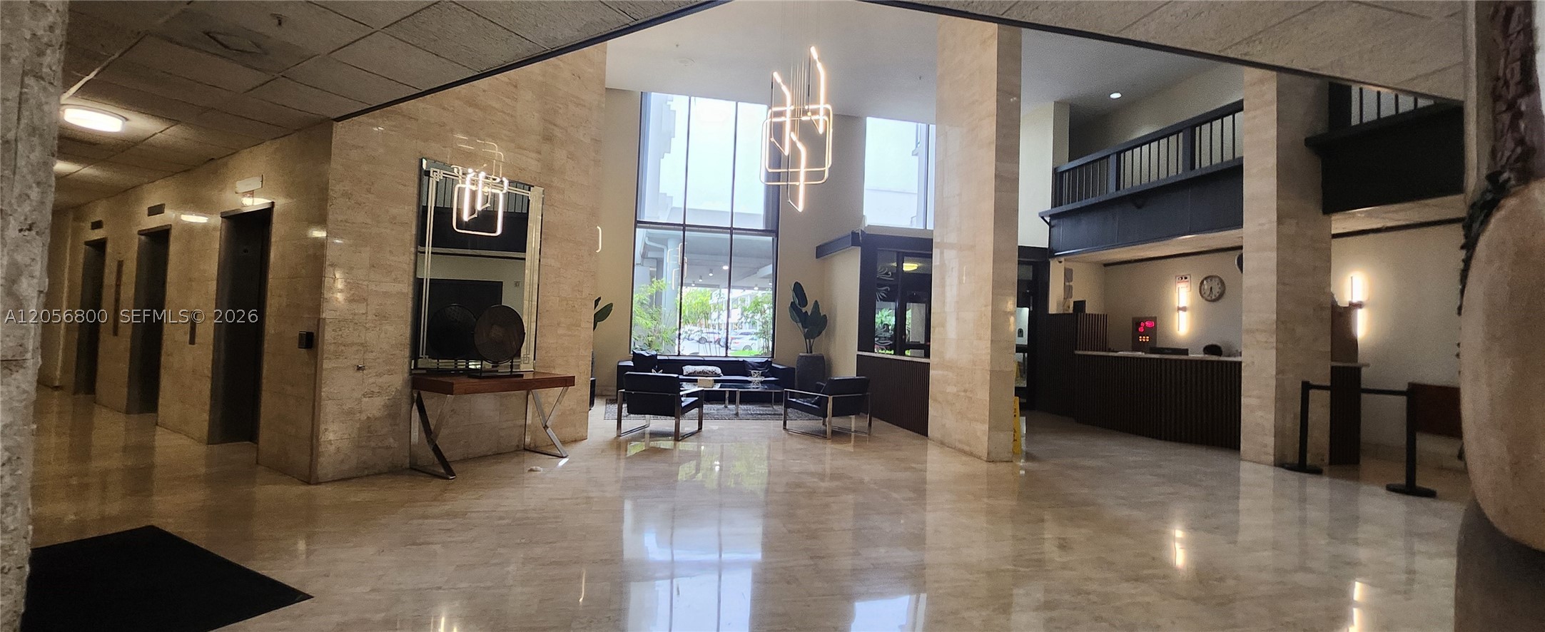 COMMODORE PLAZA CONDO - Residential