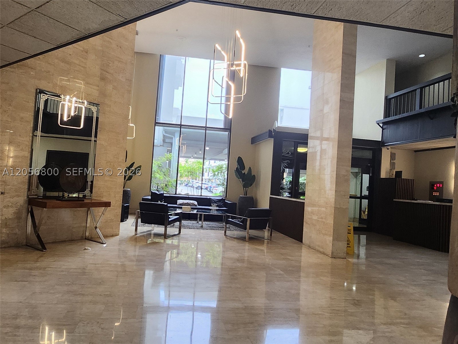 COMMODORE PLAZA CONDO - Residential