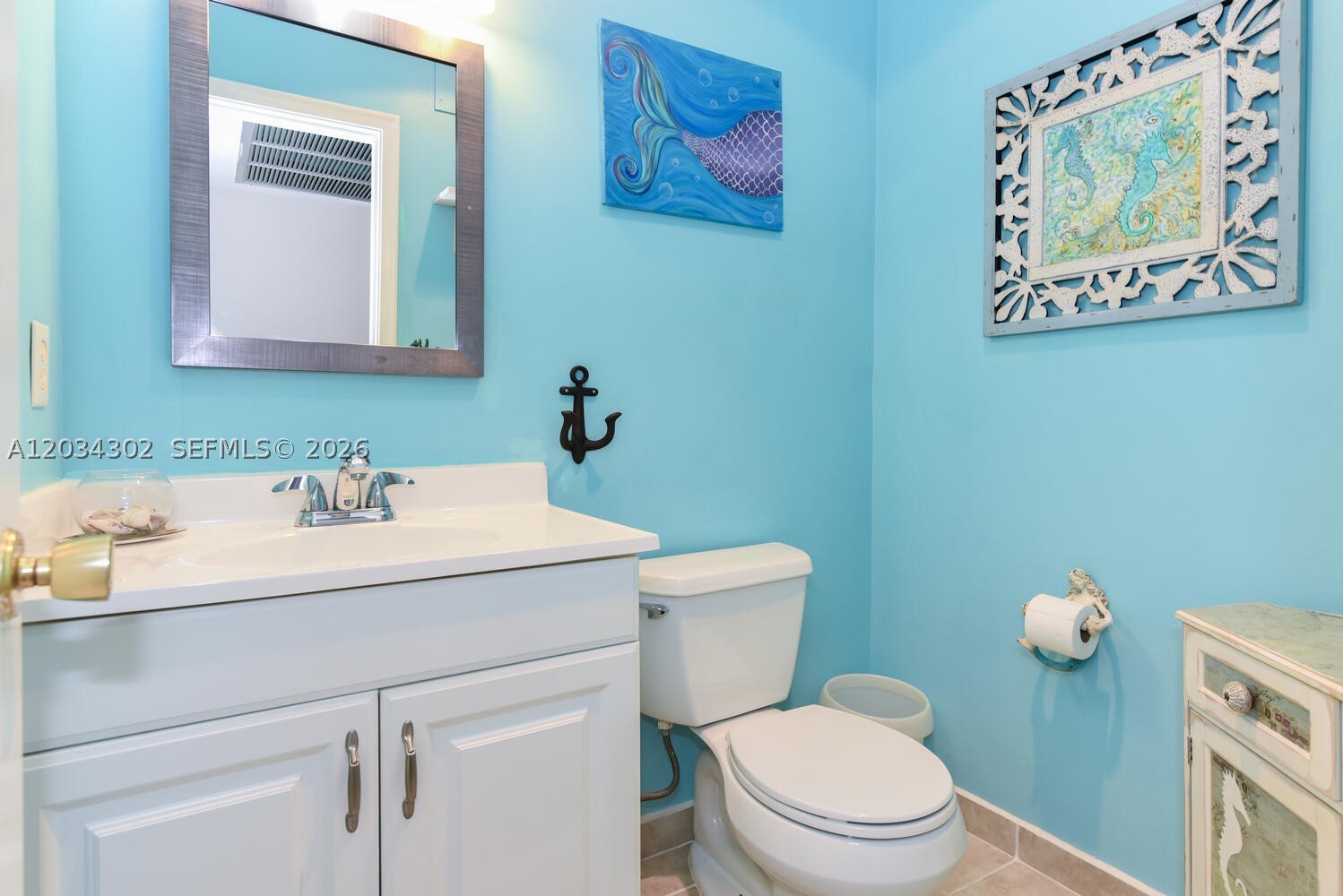 GOLDEN ARROW CONDO - Residential
