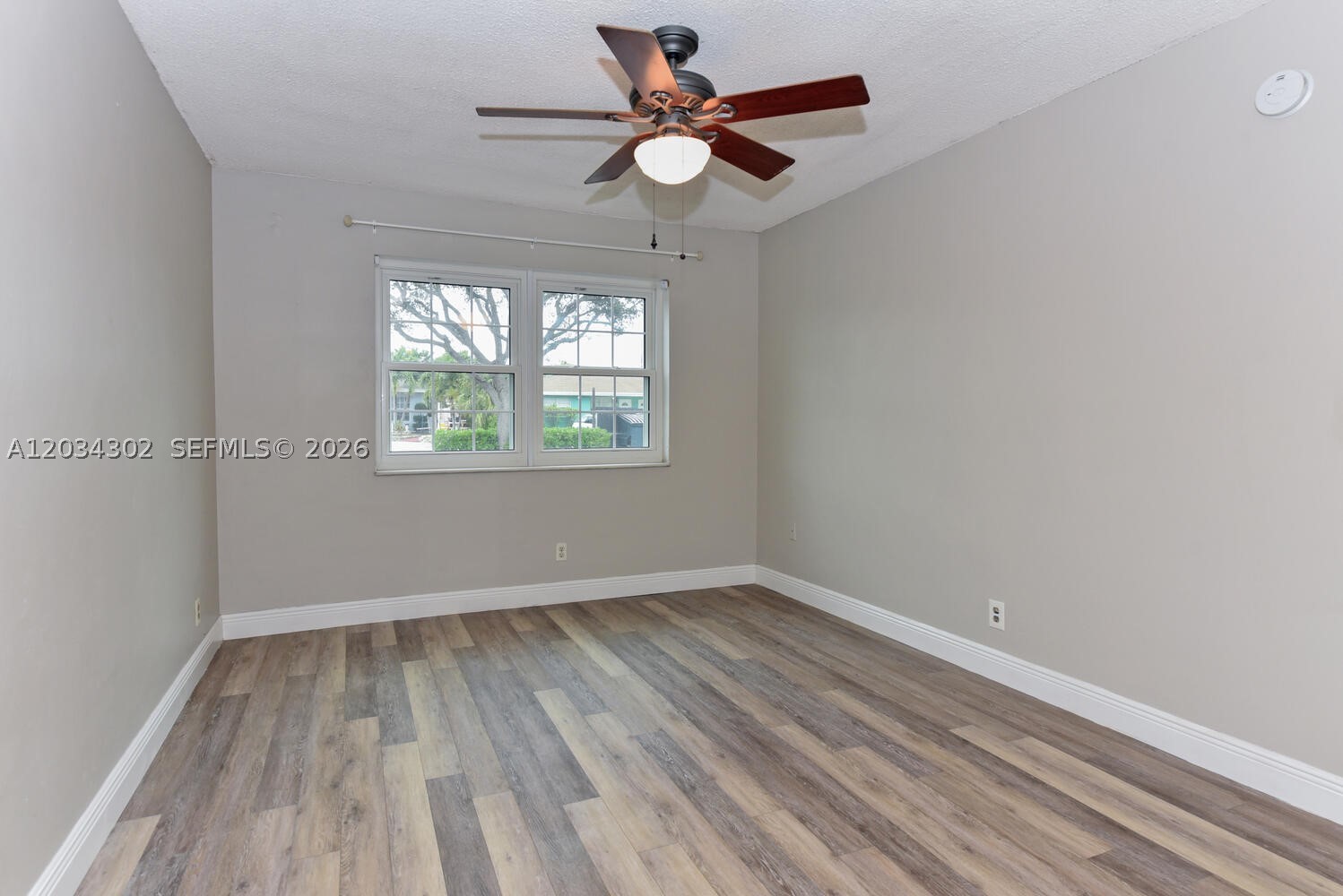 GOLDEN ARROW CONDO - Residential