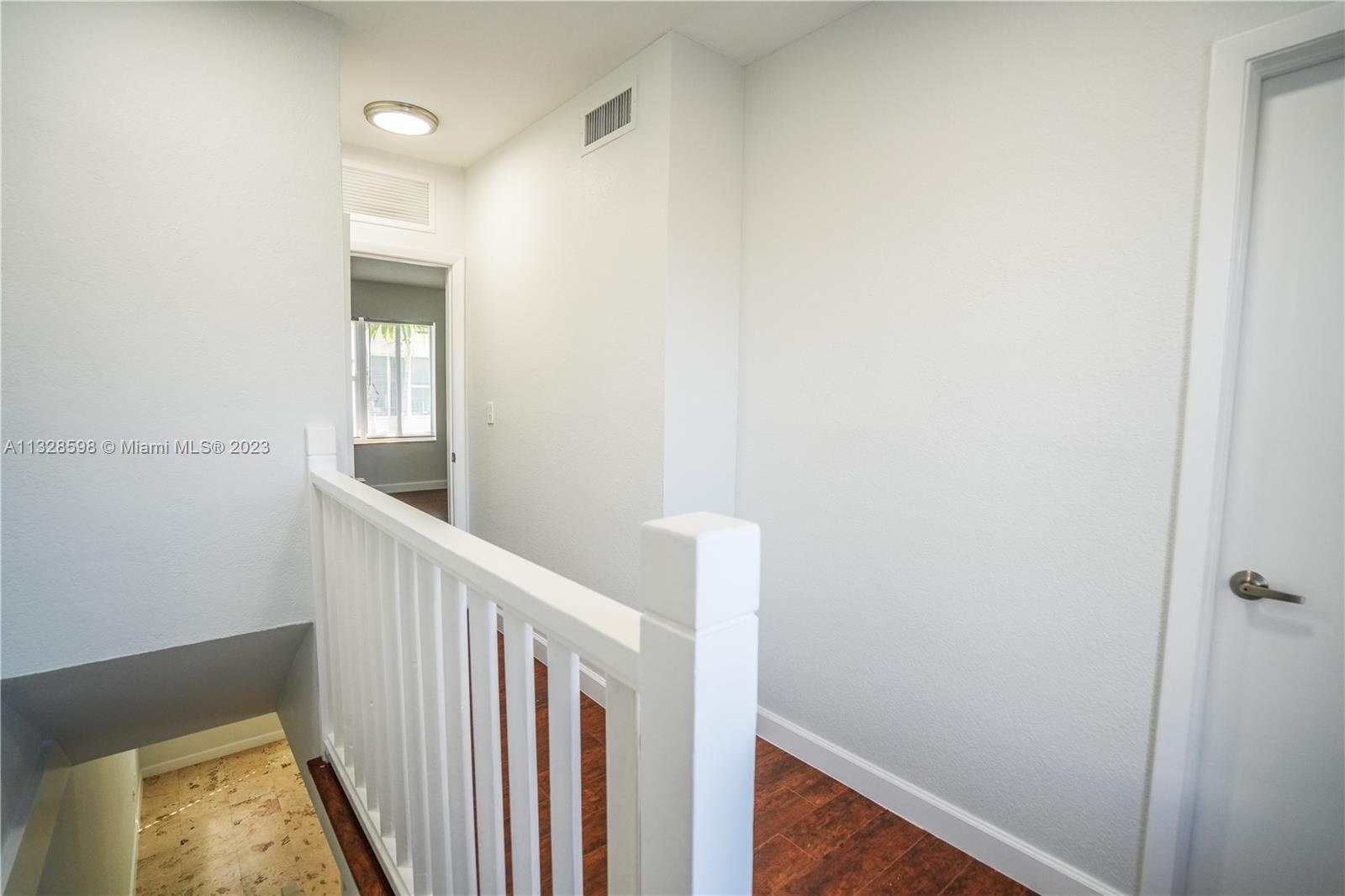 BAYVIEW TOWNHOMES CONDO - Residential Lease