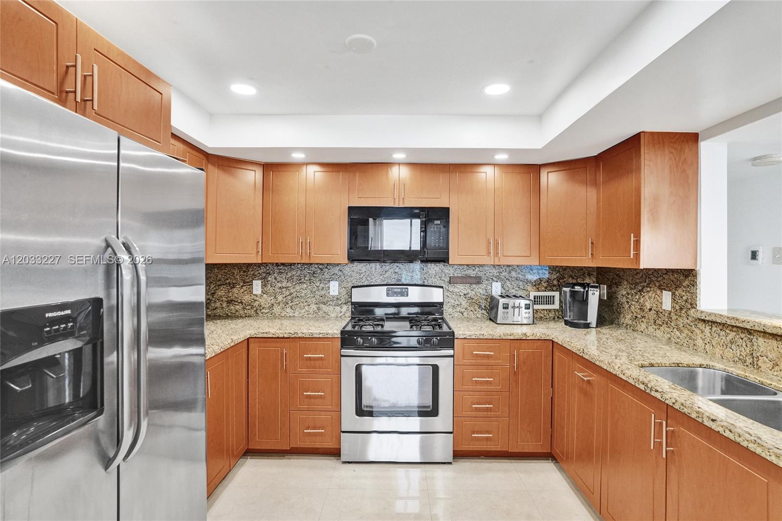 PARKER PLAZA CONDO ESTATE - Residential