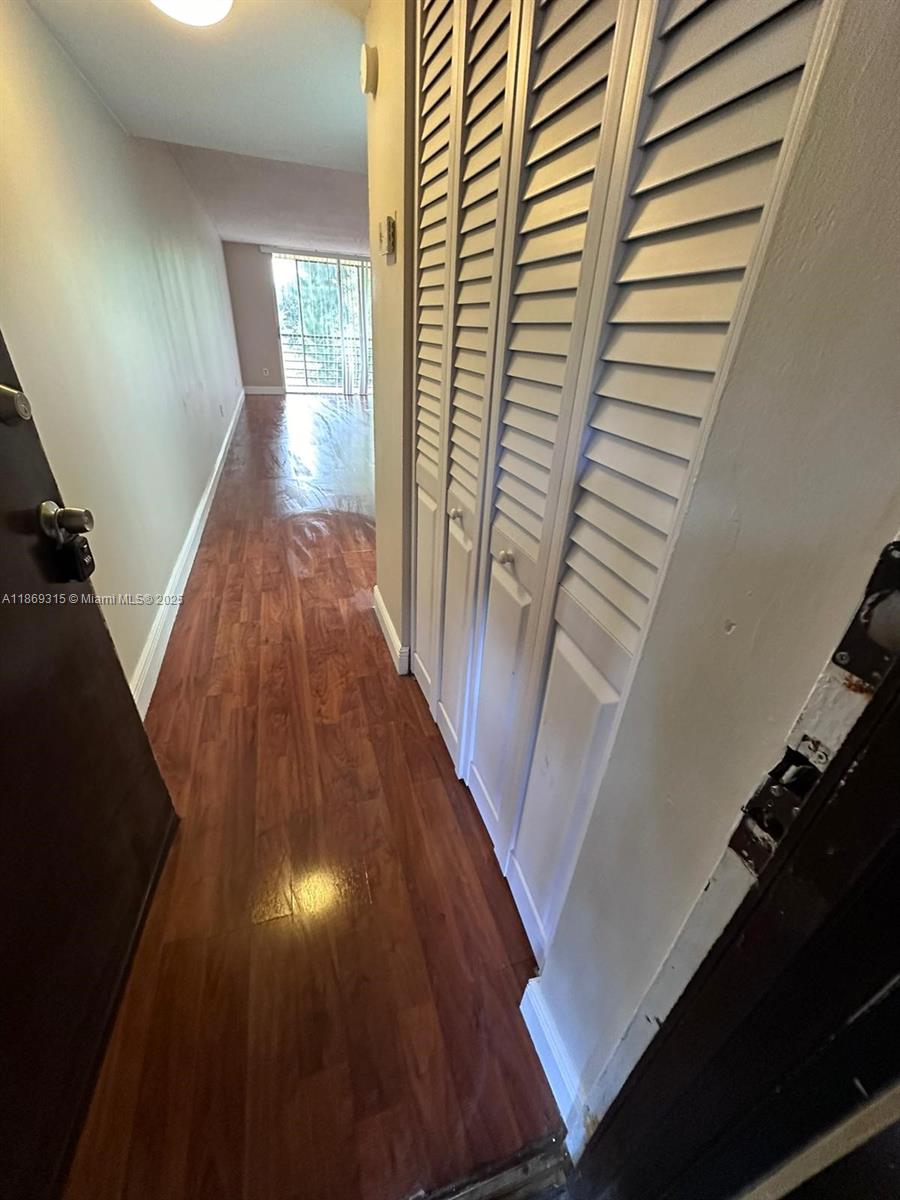 FOXCROFT APTS INC CONDO - Residential