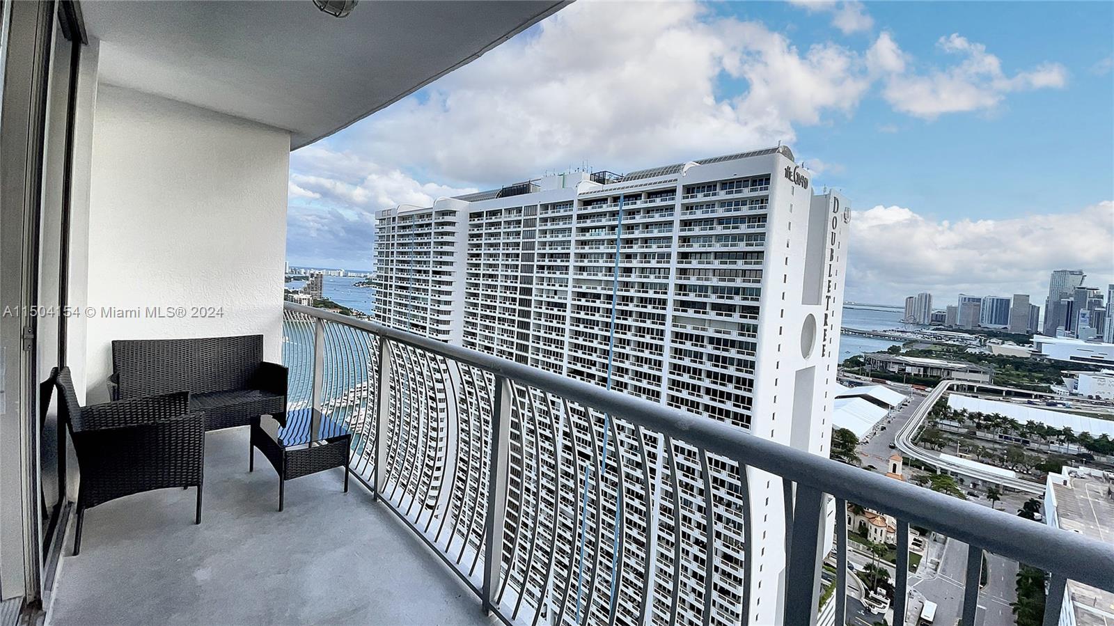 OPERA TOWER CONDO - Residential