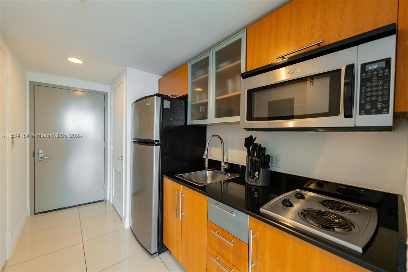 OPERA TOWER CONDO - Residential