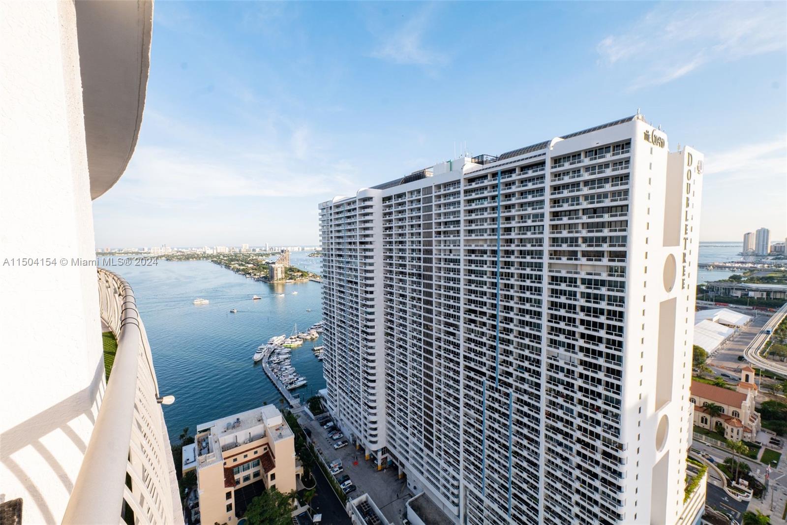 OPERA TOWER CONDO - Residential