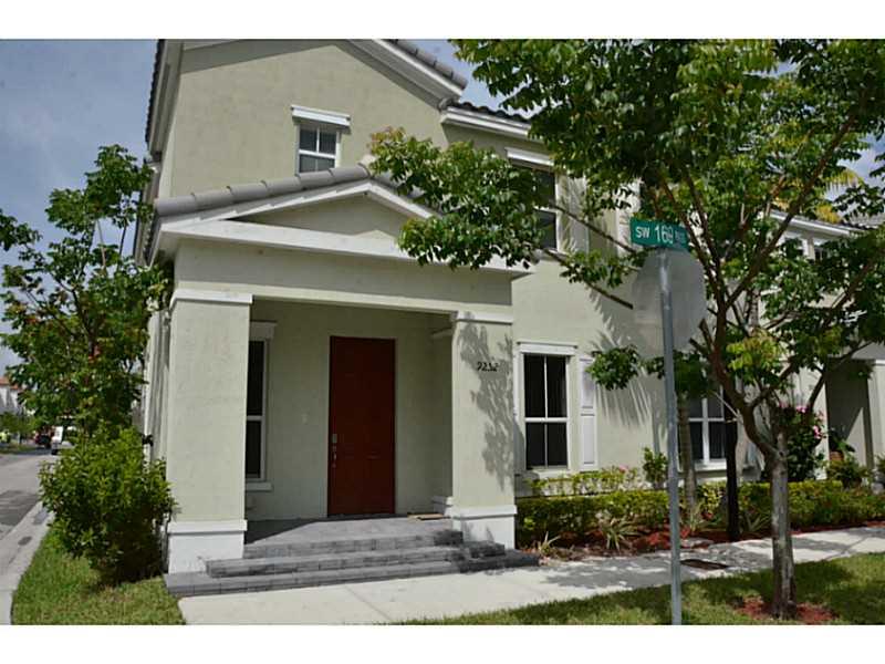 KENDALL SQUARE - Residential Lease