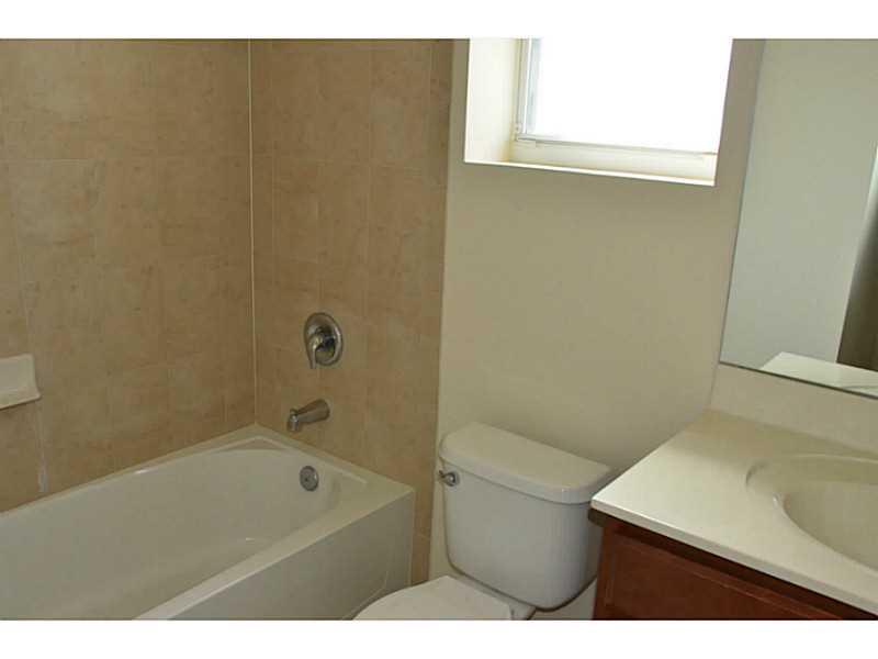 KENDALL SQUARE - Residential Lease