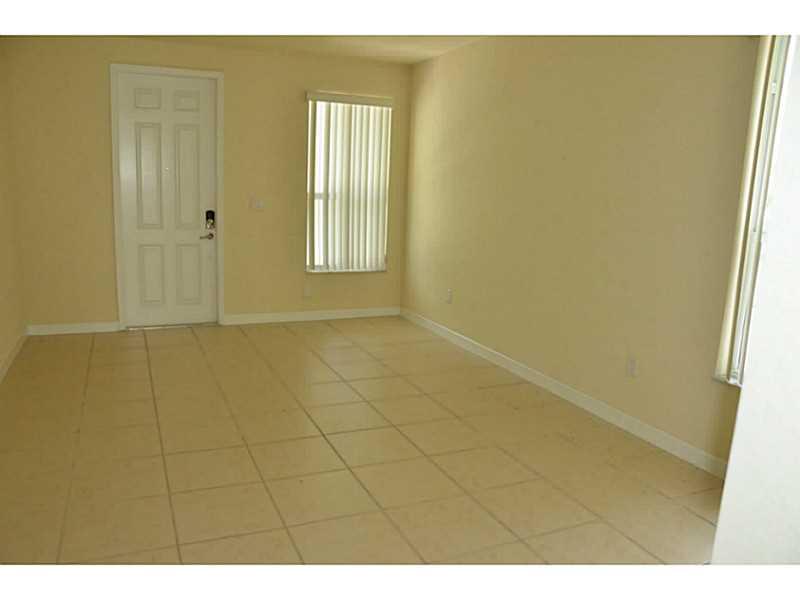 KENDALL SQUARE - Residential Lease