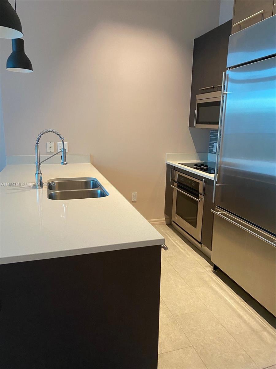 500 BRICKELL  EAST CONDO - Residential Lease