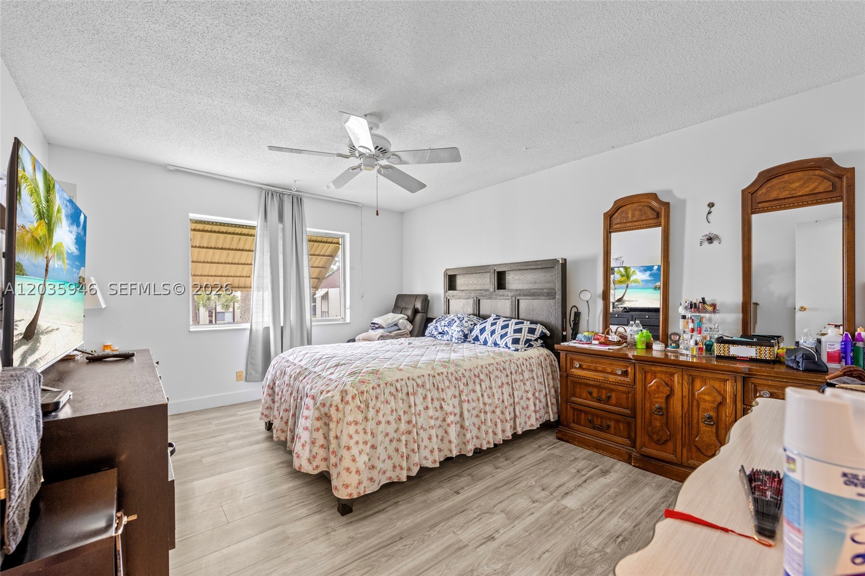 LA PINATA CONDO - Residential