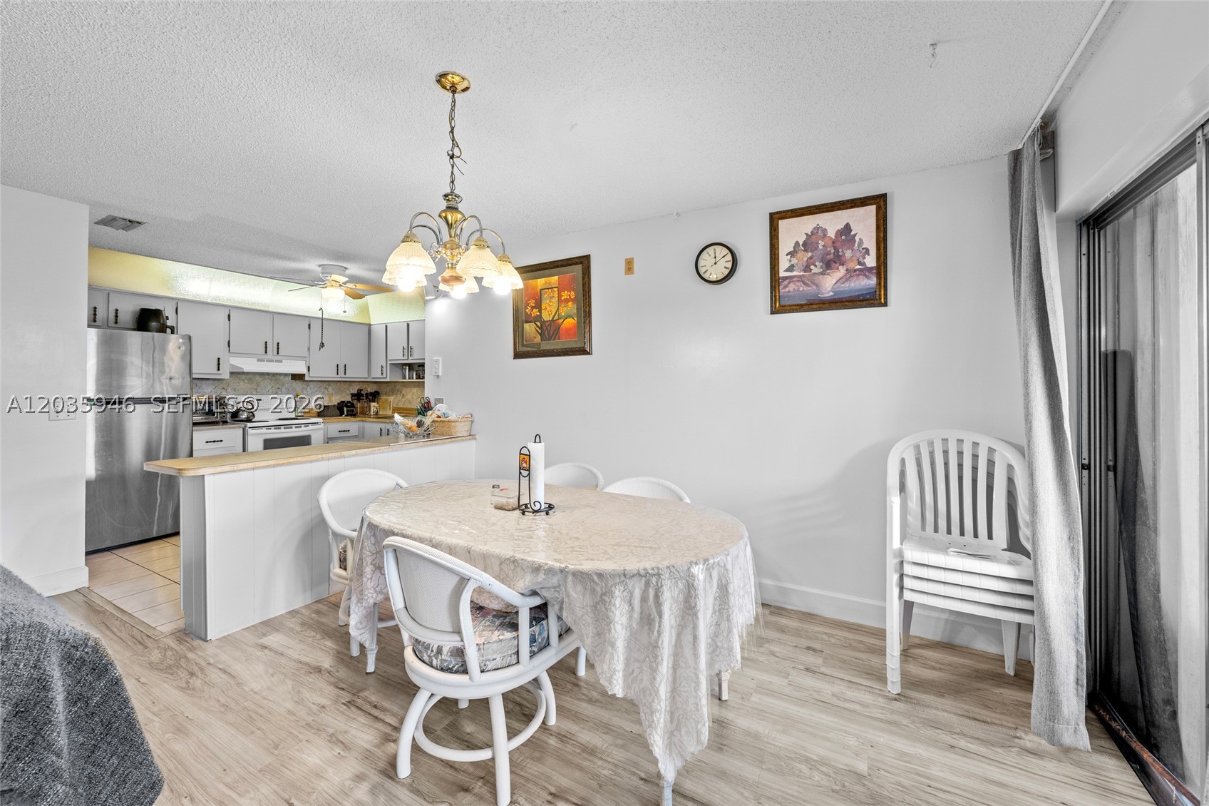 LA PINATA CONDO - Residential