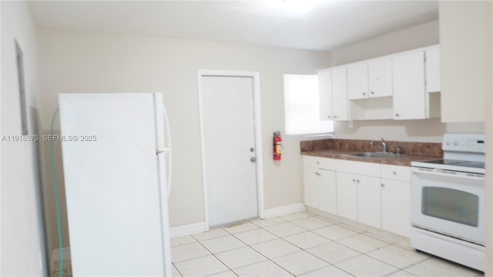 SUNNY HAVEN - Residential Lease