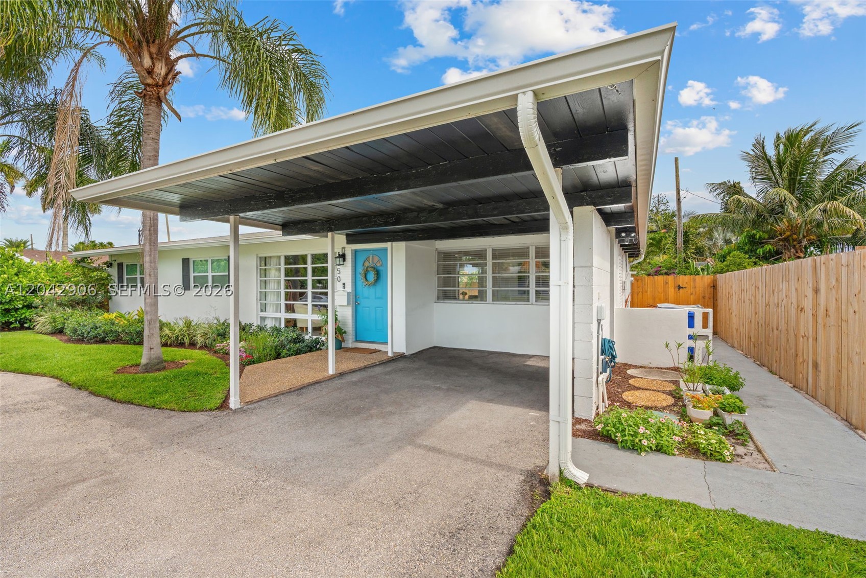POMPANO GOLF ESTATES - Residential