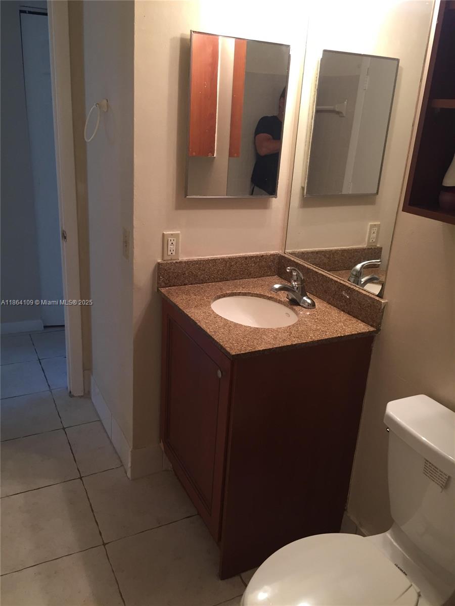 CORAL VILLAGE CONDO - Residential Lease