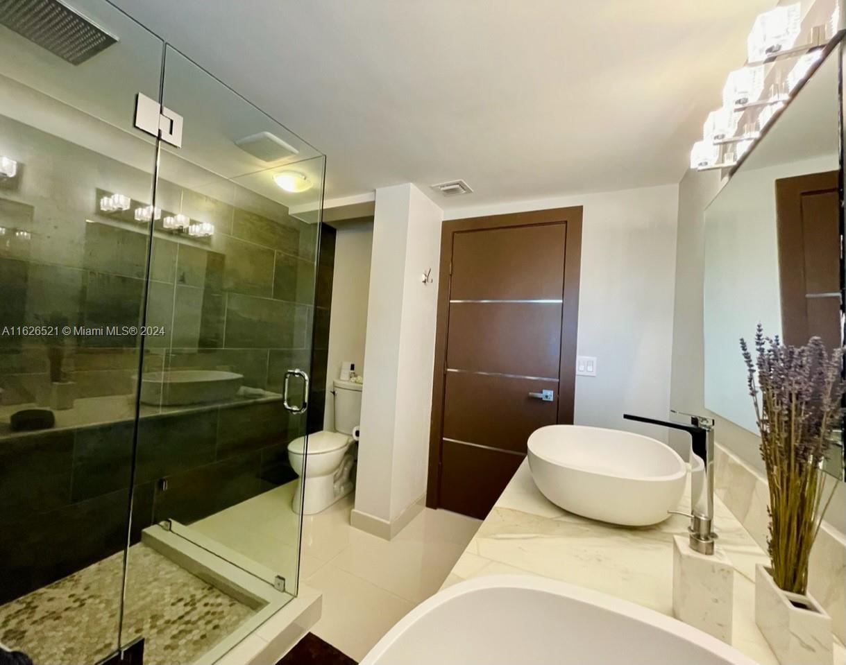 SUNNY ACRES - Residential Lease