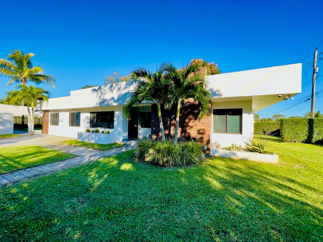 SUNNY ACRES - Residential Lease