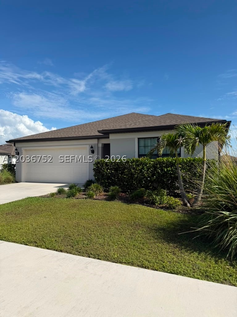 Beautiful home located in North Fort Myers. 
This home is being refreshed for its future residents. All bedroom carpets will be replaced with laminate flooring, and the interior will be freshly painted before move-in, creating a clean and modern feel throughout.
Conveniently located near shopping, dining, medical facilities, golf courses, and major highways, with easy access to Downtown Fort Myers, Cape Coral, and Punta Gorda.

Bedroom carpets will be replaced with laminate flooring and the home will be freshly painted prior to occupancy.