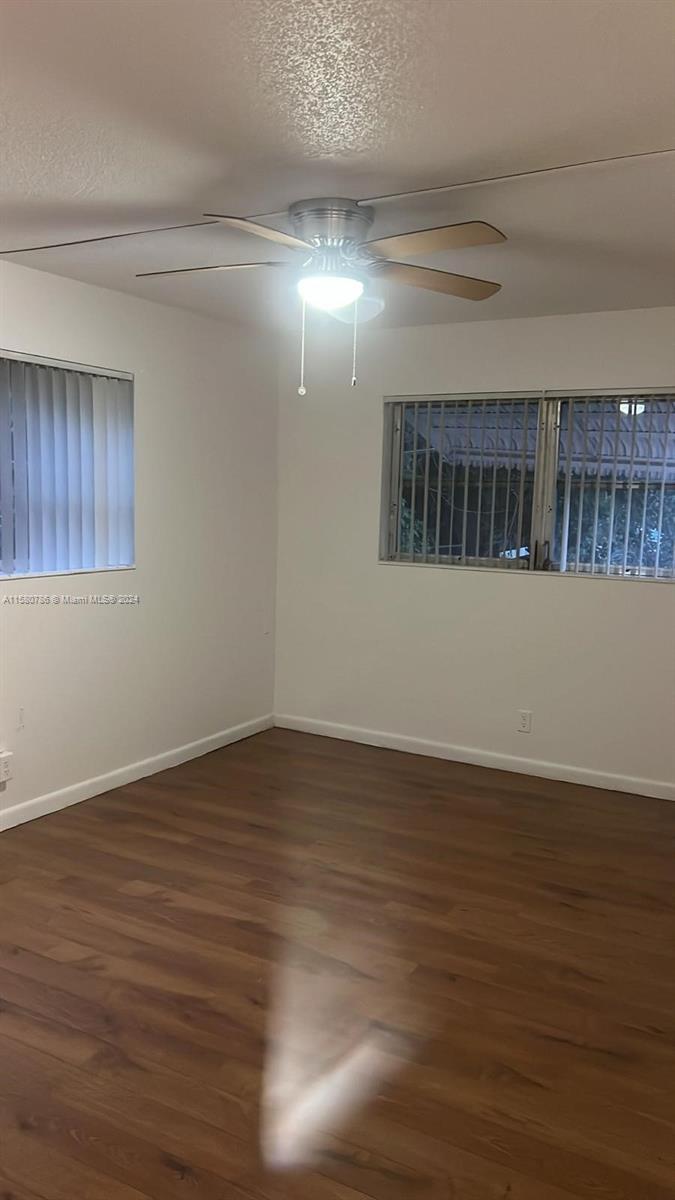 JOE-RON SOUTH CONDO - Residential Lease