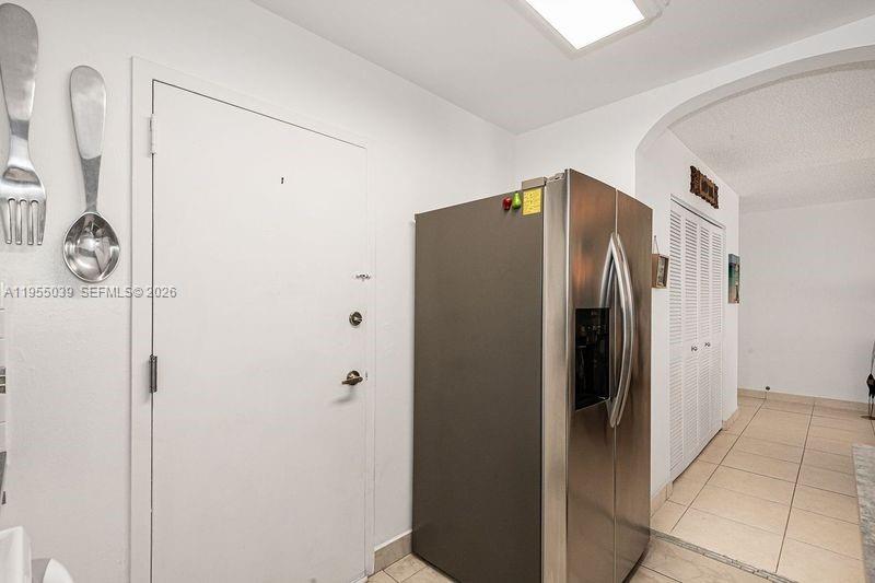 TOWNE ROYALE CONDO - Residential