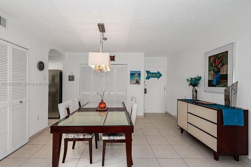 TOWNE ROYALE CONDO - Residential