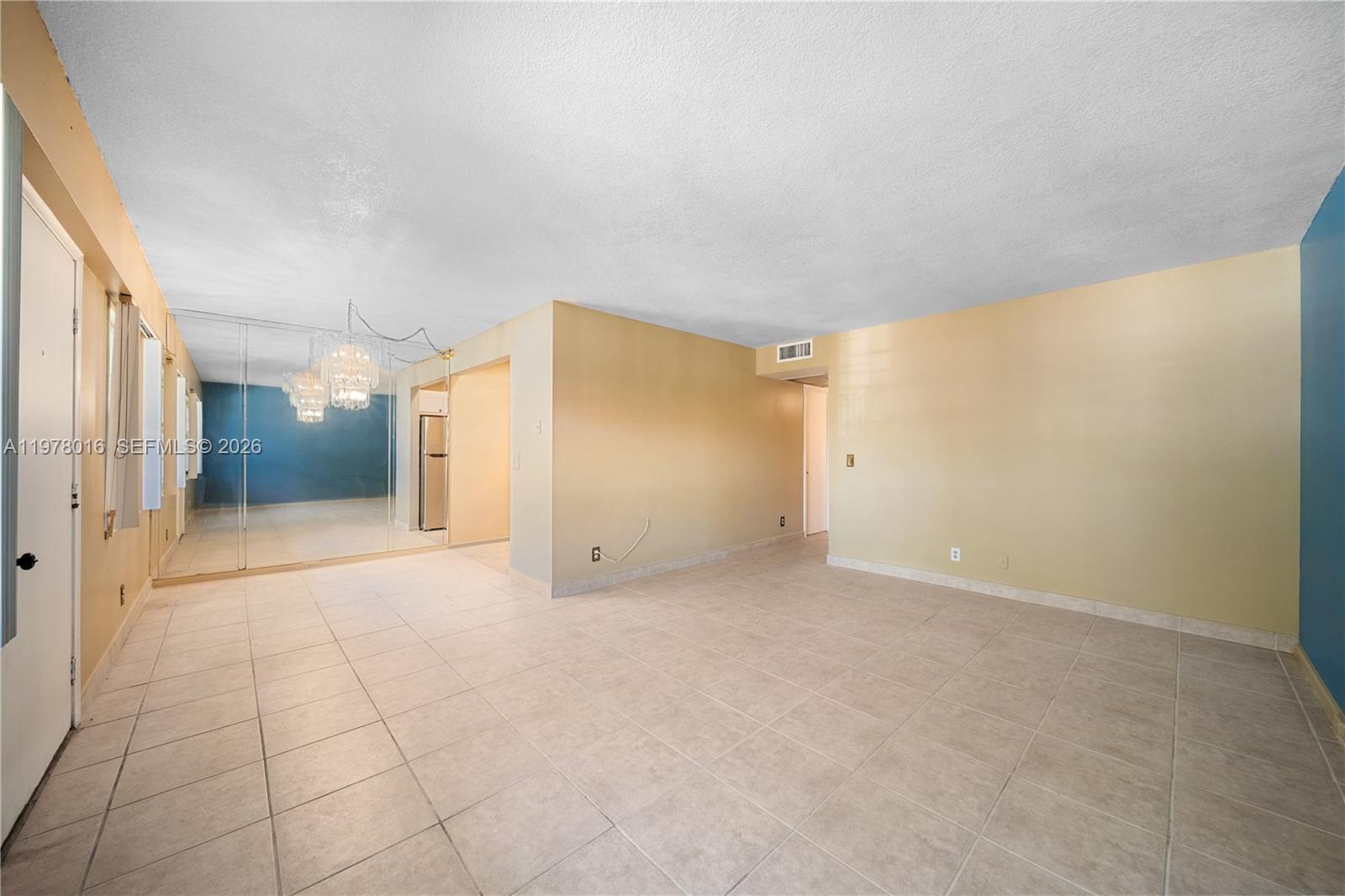 NEW HAMPTON AT CENTURY VI - Residential