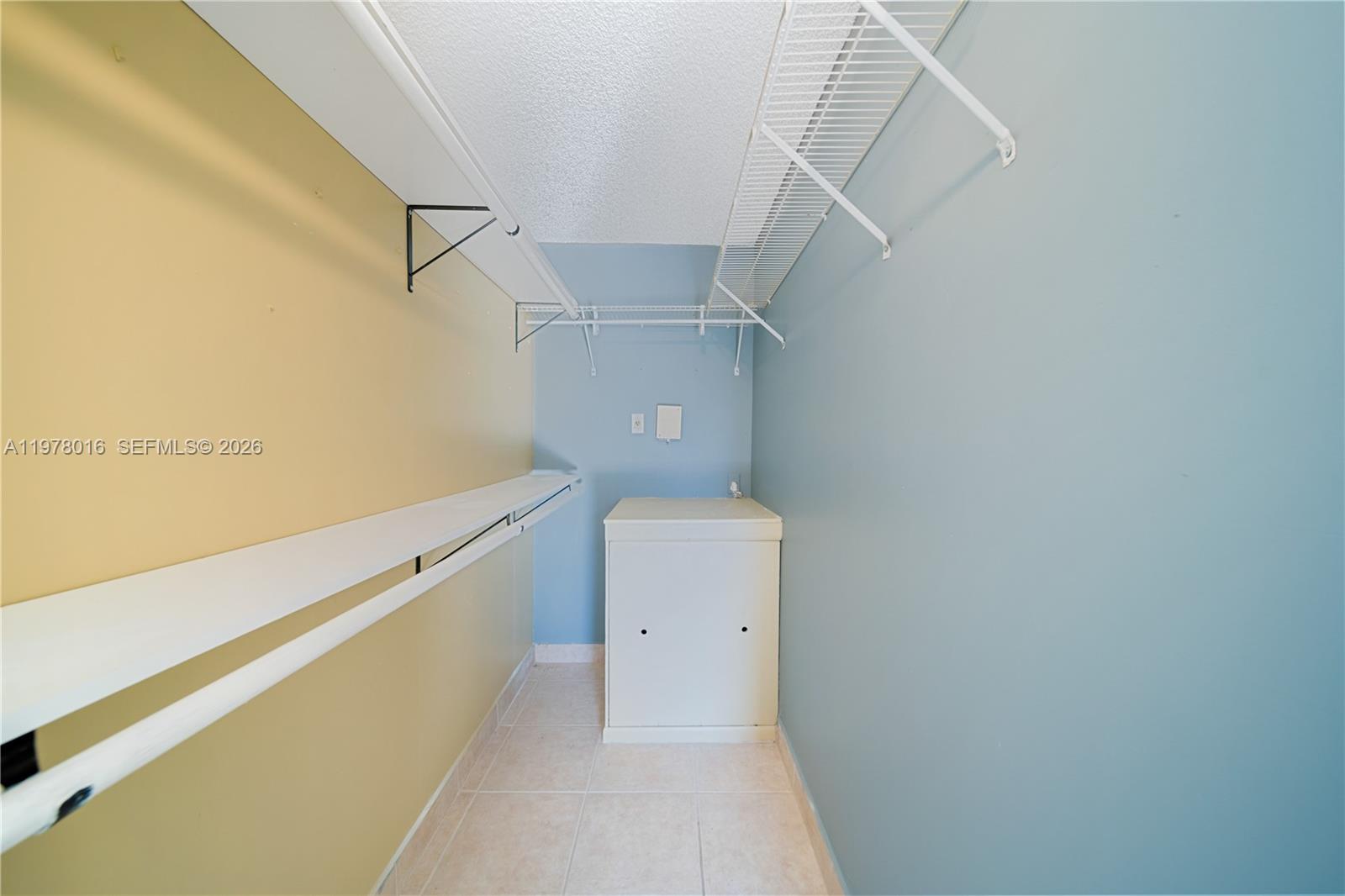 NEW HAMPTON AT CENTURY VI - Residential