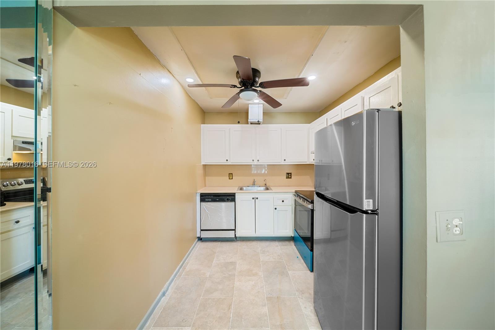 NEW HAMPTON AT CENTURY VI - Residential