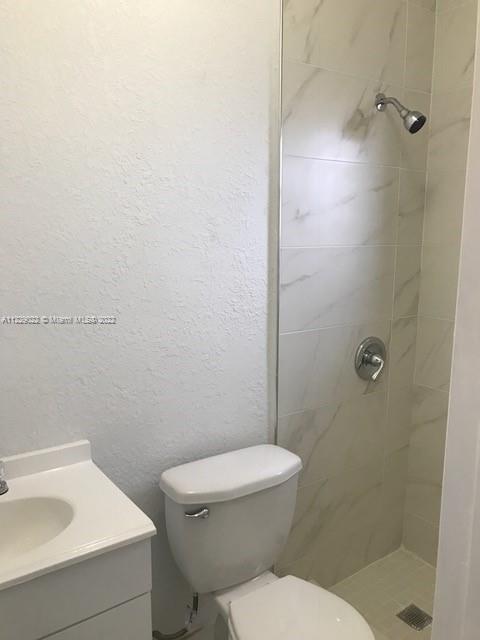 GROVELAND PK - Residential Lease