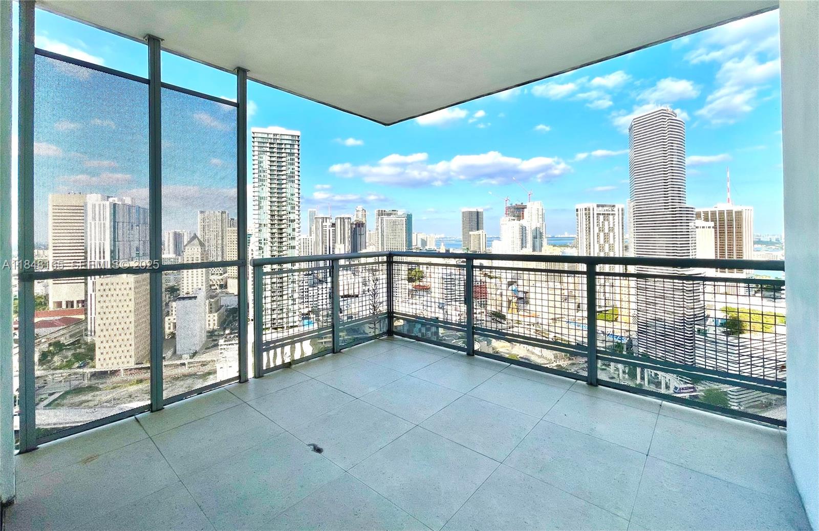 WIND CONDO - Residential Lease