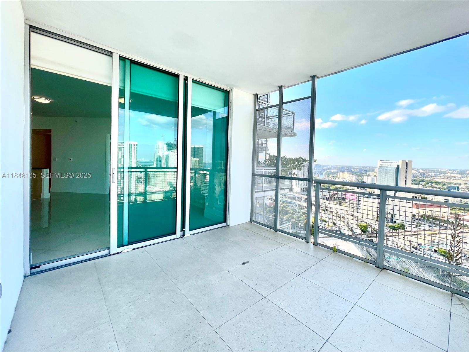 WIND CONDO - Residential Lease