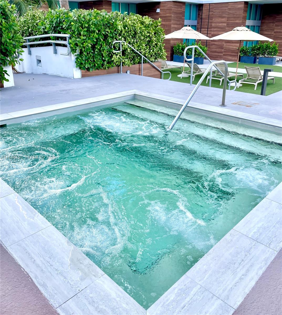 WIND CONDO - Residential Lease