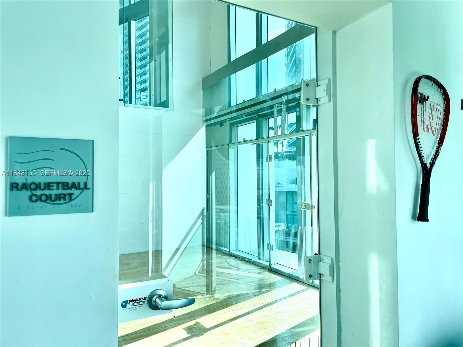 WIND CONDO - Residential Lease