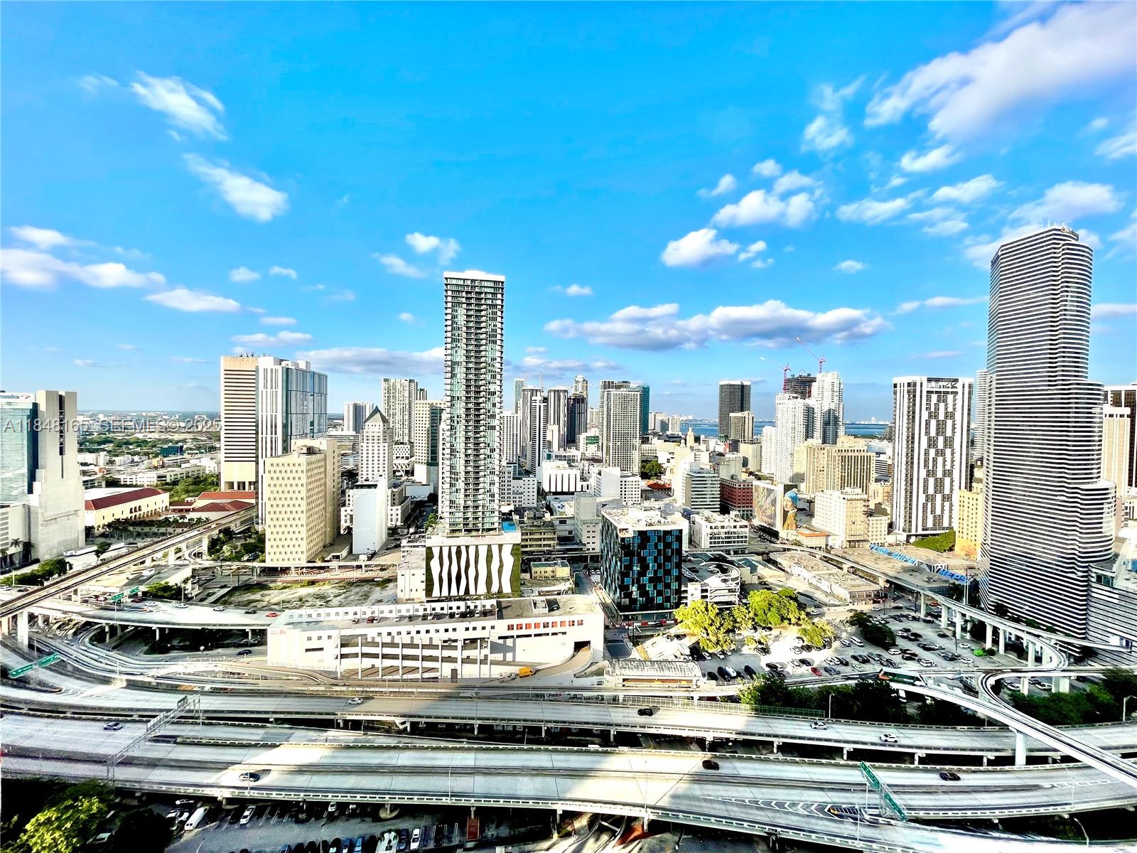 WIND CONDO - Residential Lease