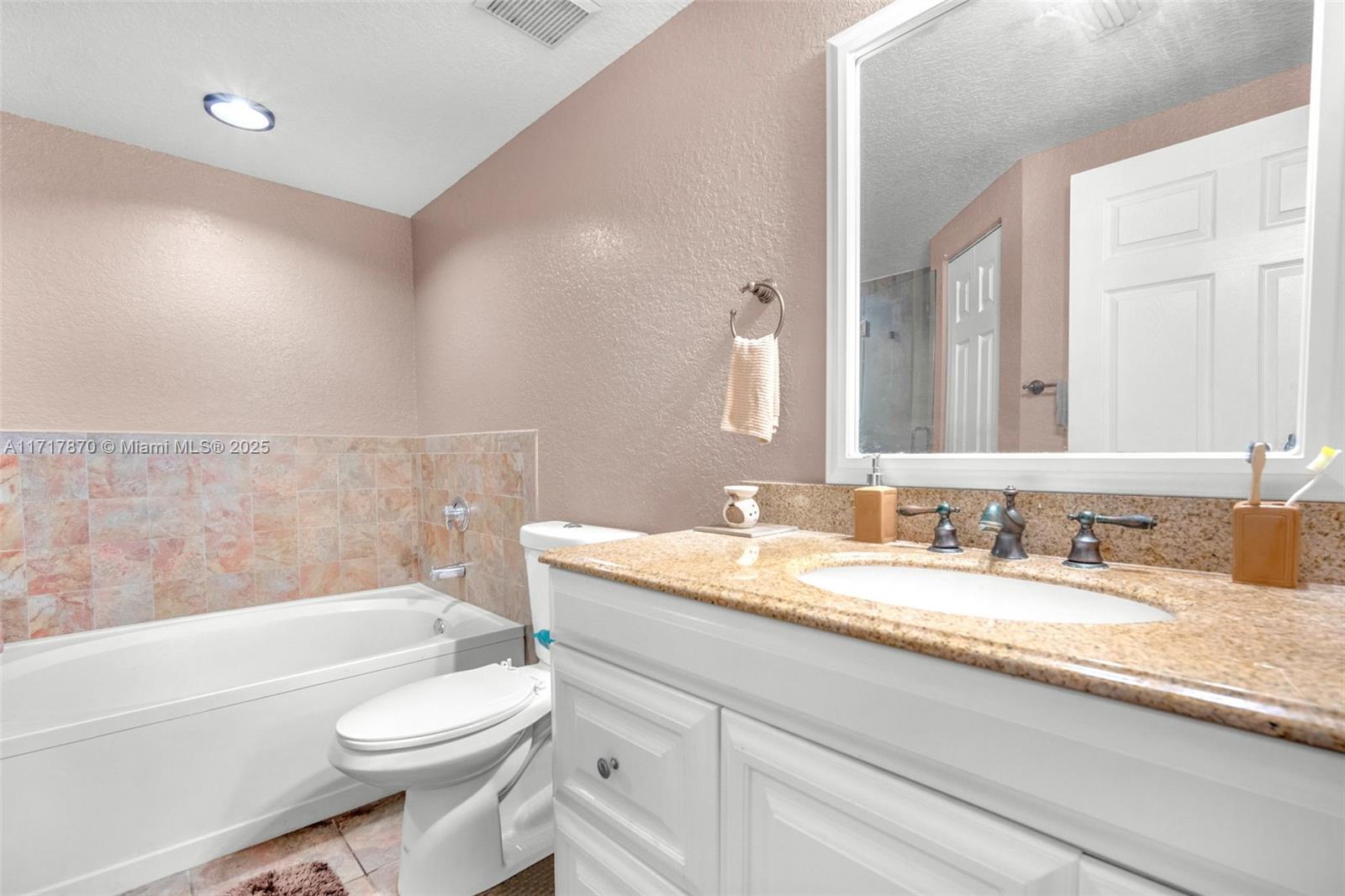 BELMONT AT NORTH LAUDERDA - Residential