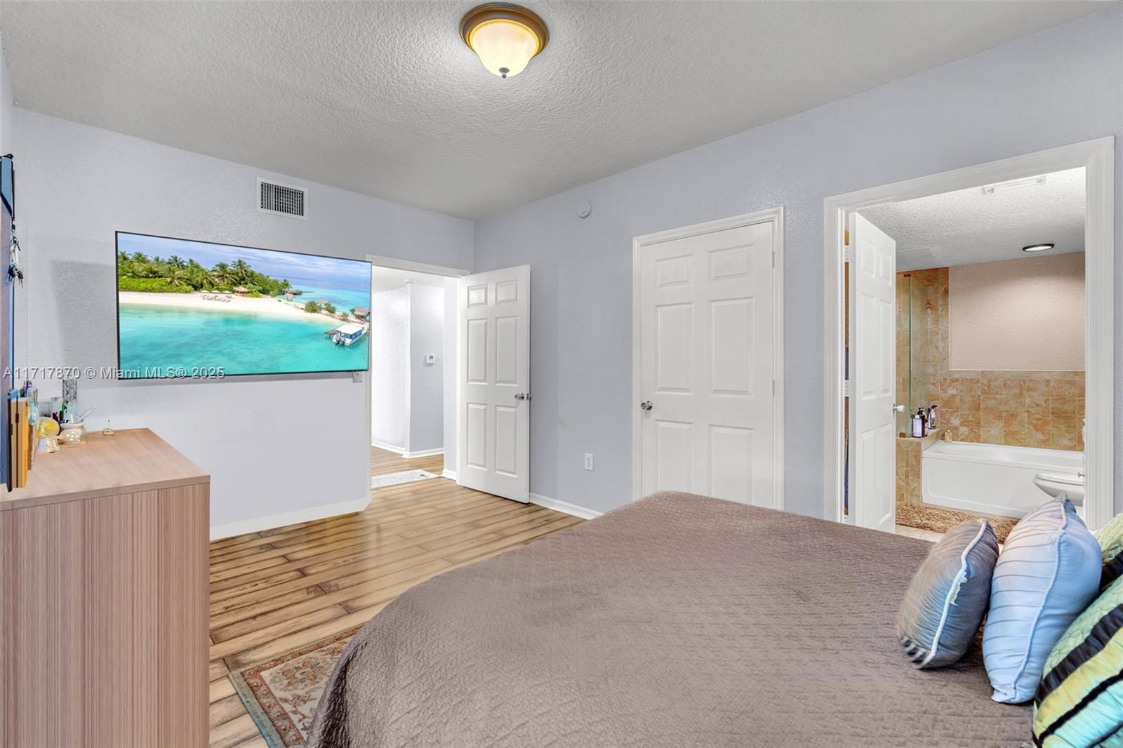 BELMONT AT NORTH LAUDERDA - Residential