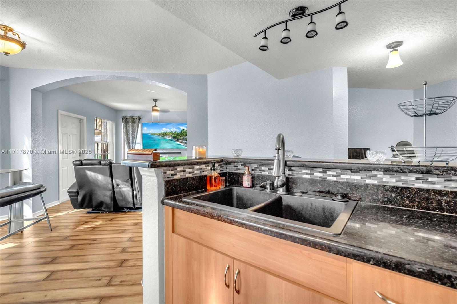 BELMONT AT NORTH LAUDERDA - Residential